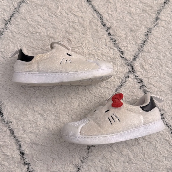Adidas x Hello Kitty - Superstar 360 I - size 9.5k toddler - Picture 4 of 9